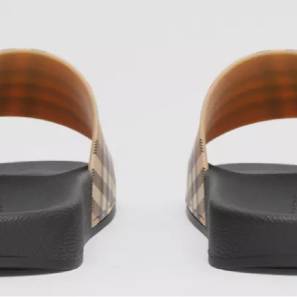 VINTAGE CHECKED BURBERRY SLIDES - Picture 3 of 7